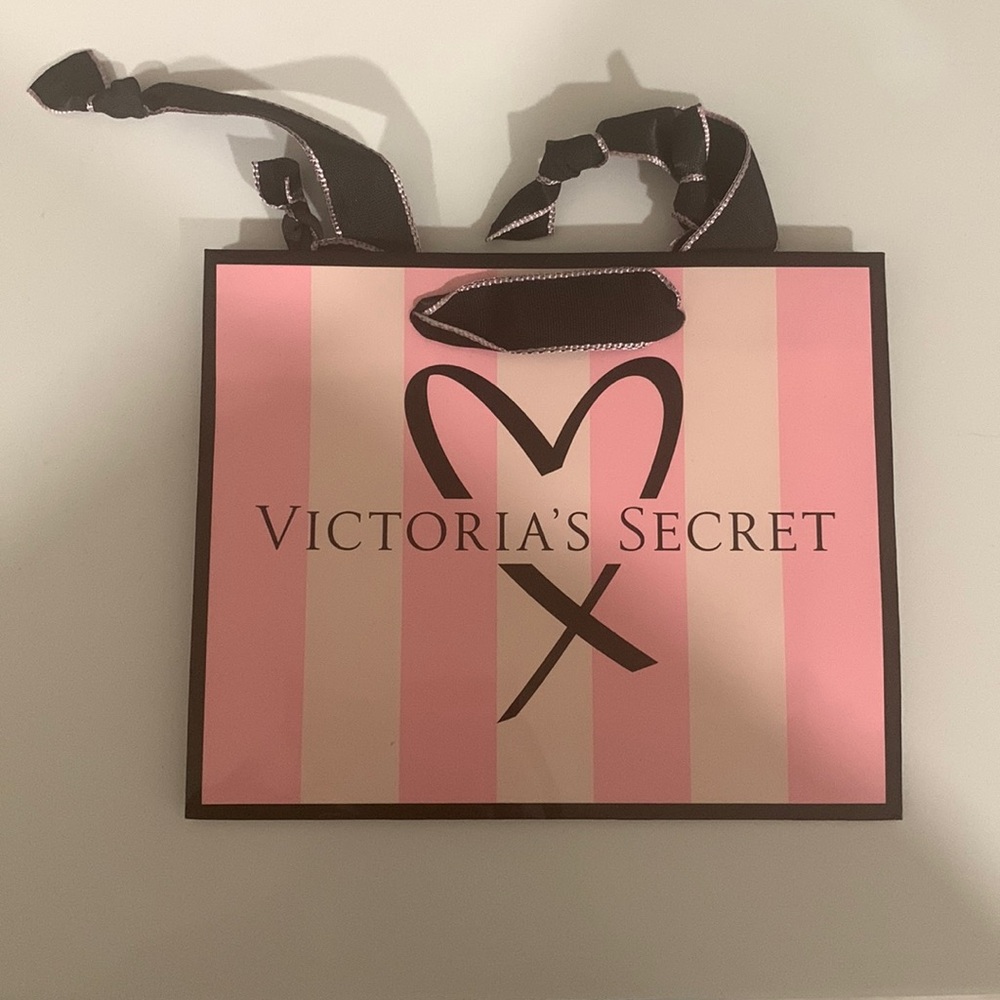 Victoria’s Secret | Vintage New Mini Paper Bags | 5.5inx4.5in